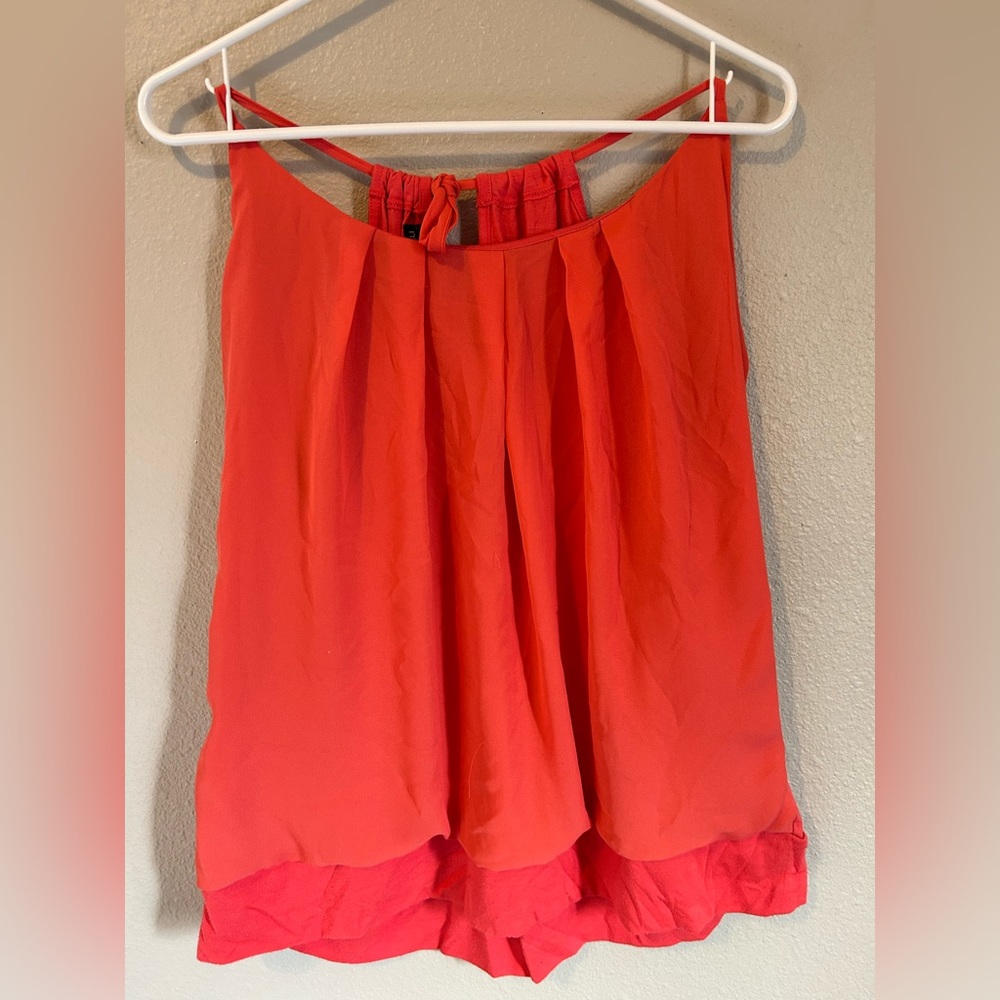 Coral Maurice’s Top